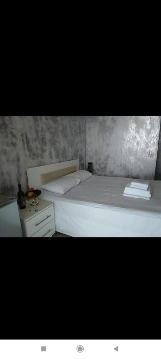 Geno Guest House Kwariati Exterior foto